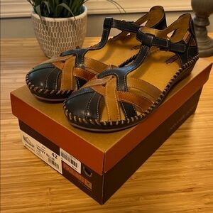 Pikolinos NWT Women’s Brandy Leather Sandals Gladiator Size 42 EU / US 11